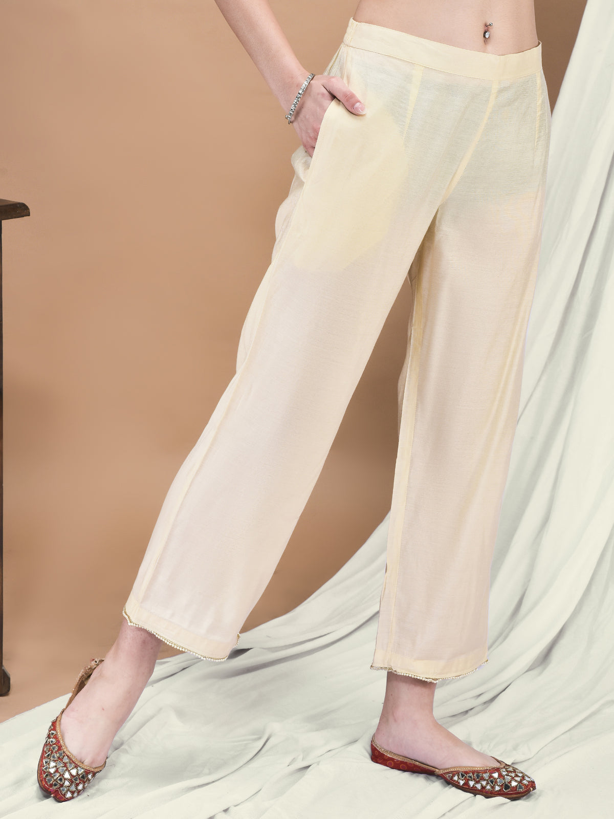 Color_Beige