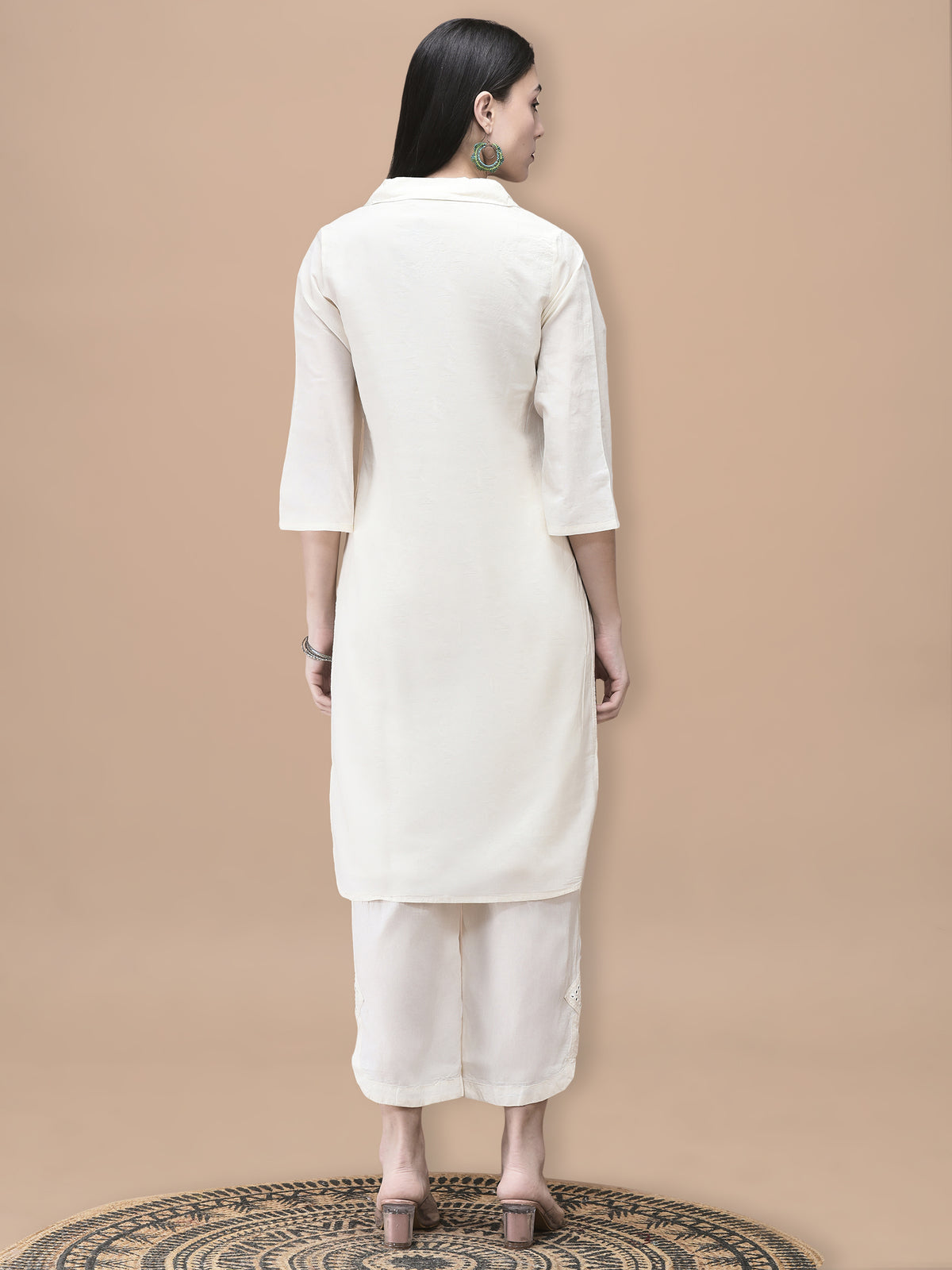 Color_Off White