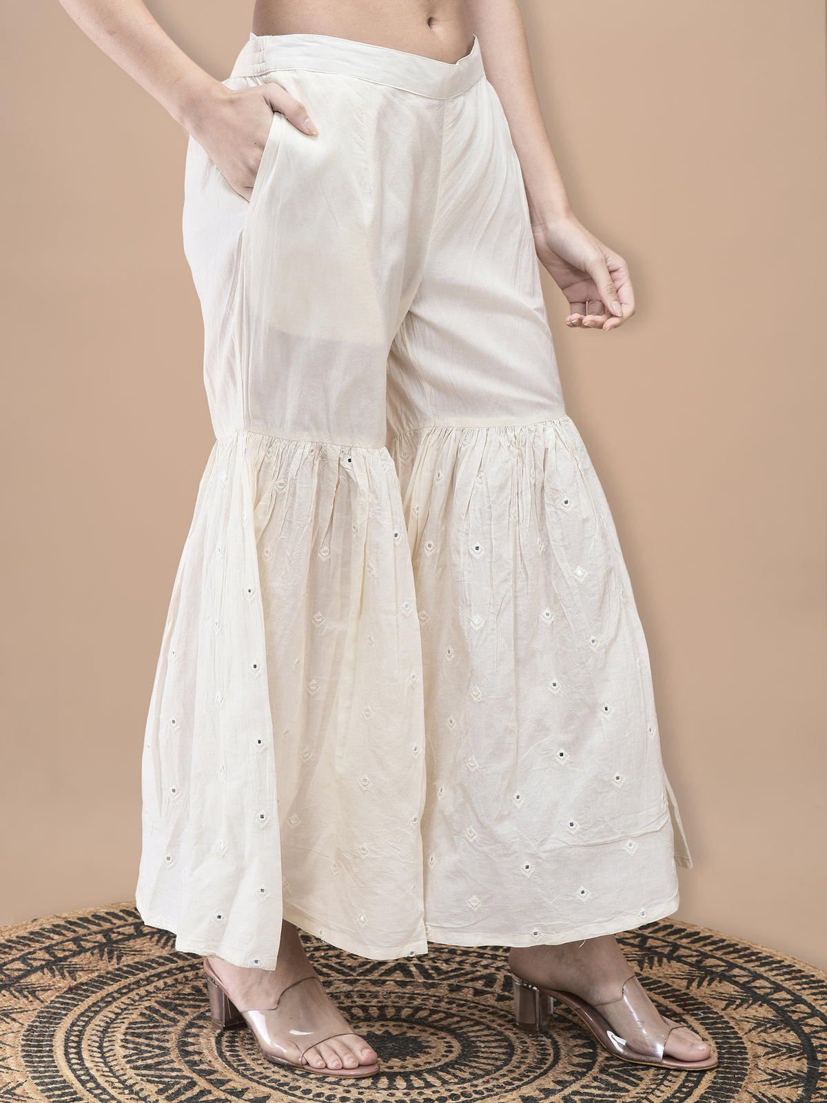 Color_Off White