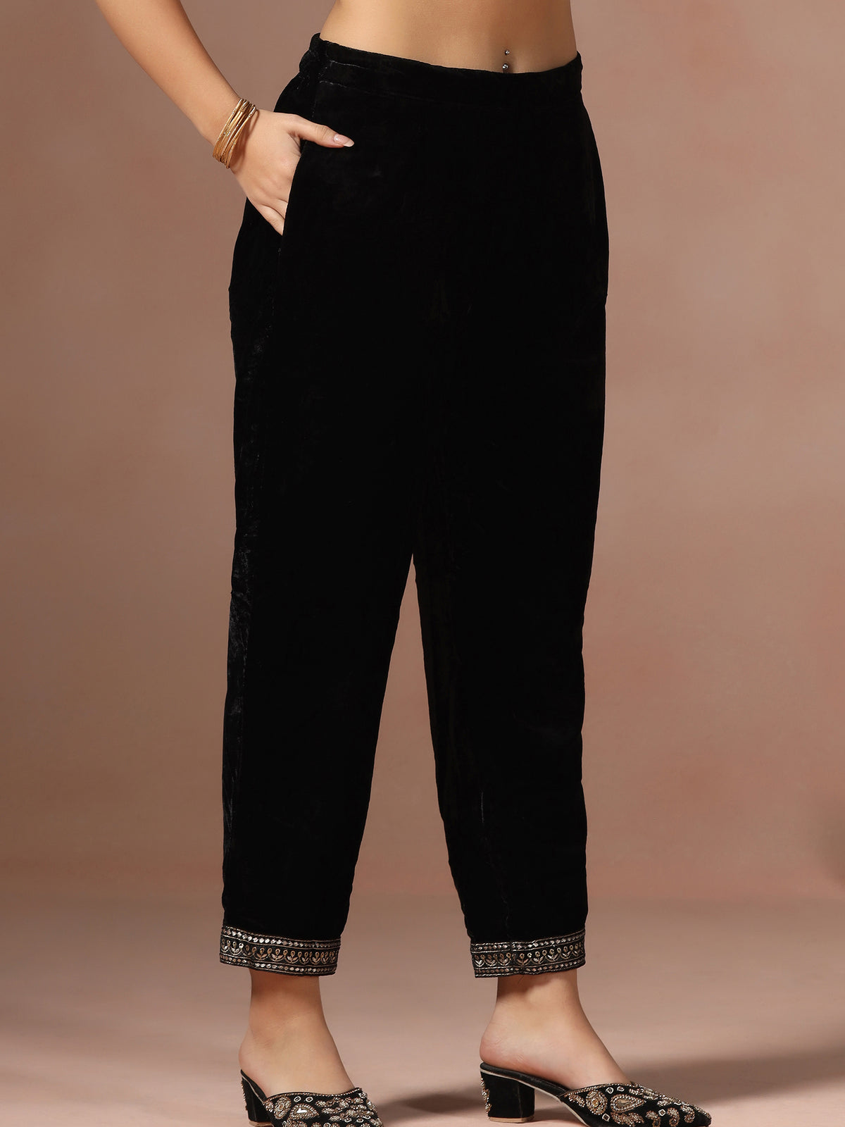 Color_Black