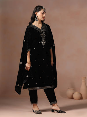 Color_Black