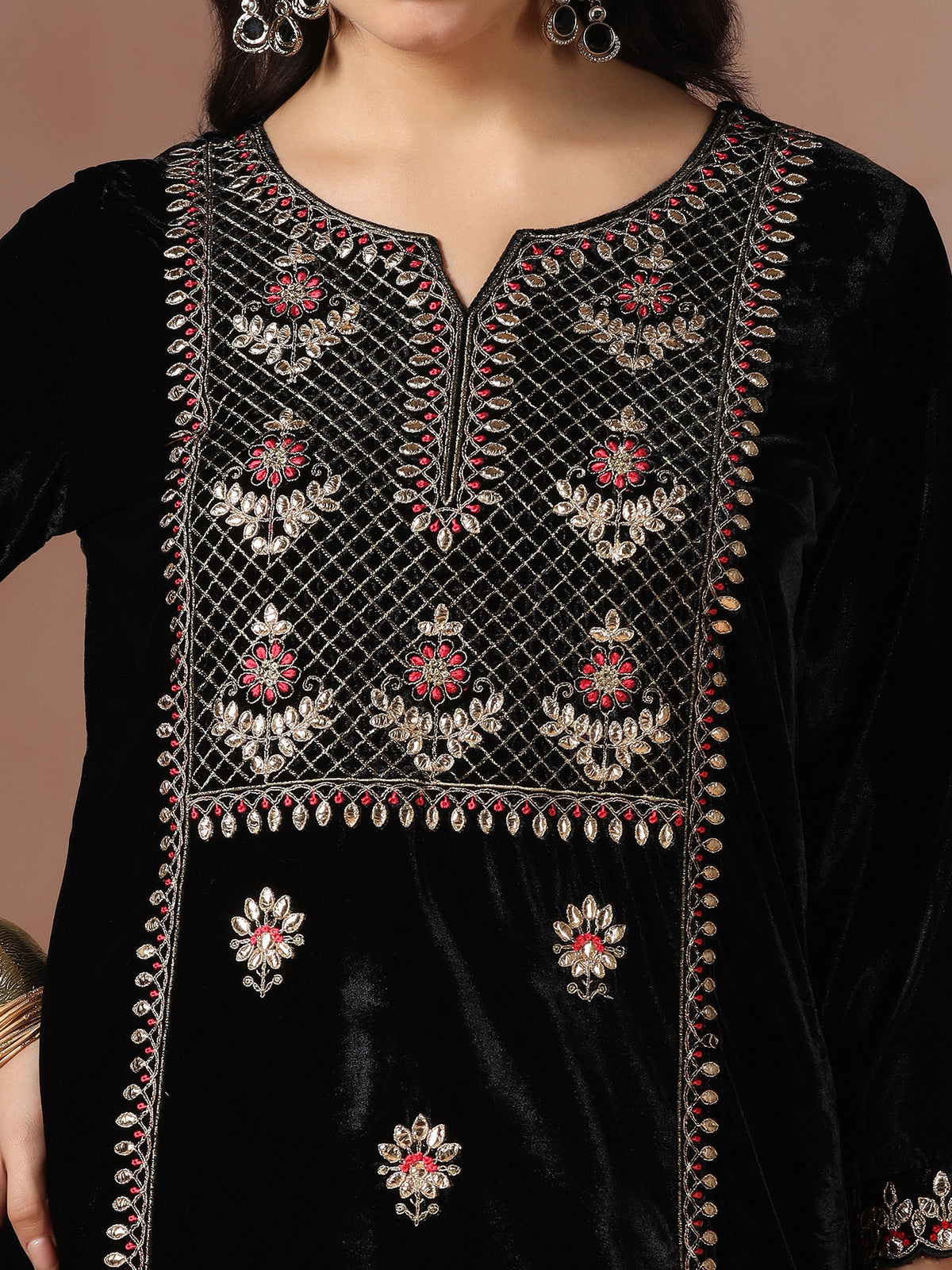 Color_Black
