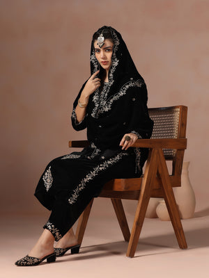 Color_Black
