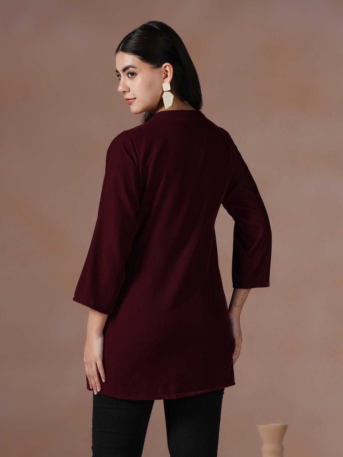 Color_Maroon