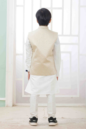 Color_Off White