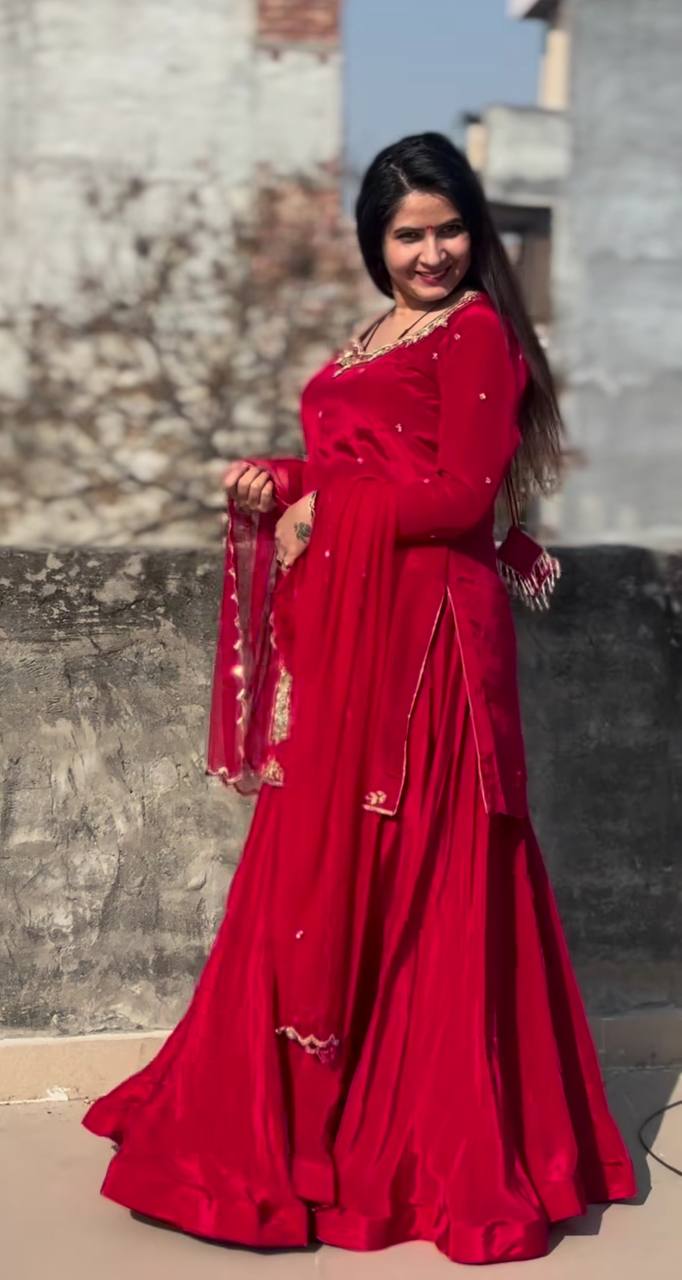 Color_RED