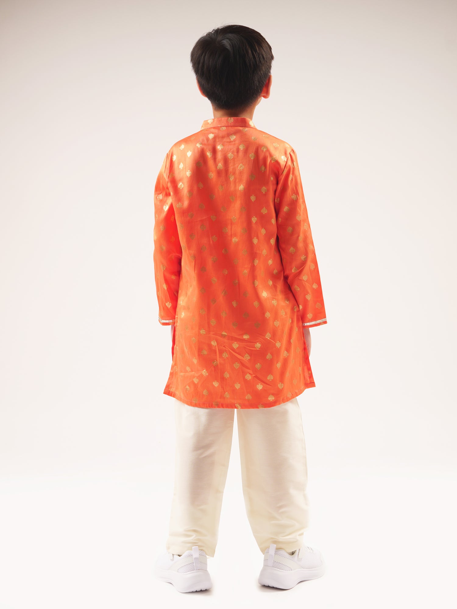 Color_Orange