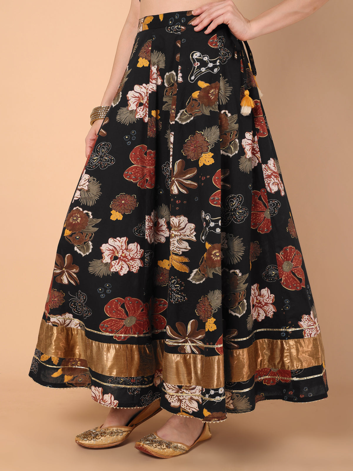 Color_Black