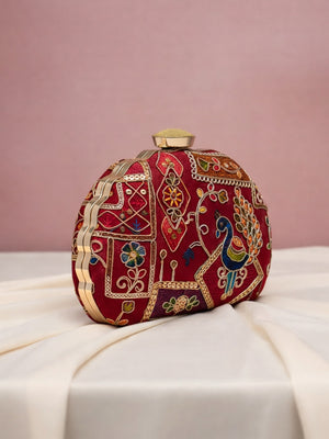Color_Maroon