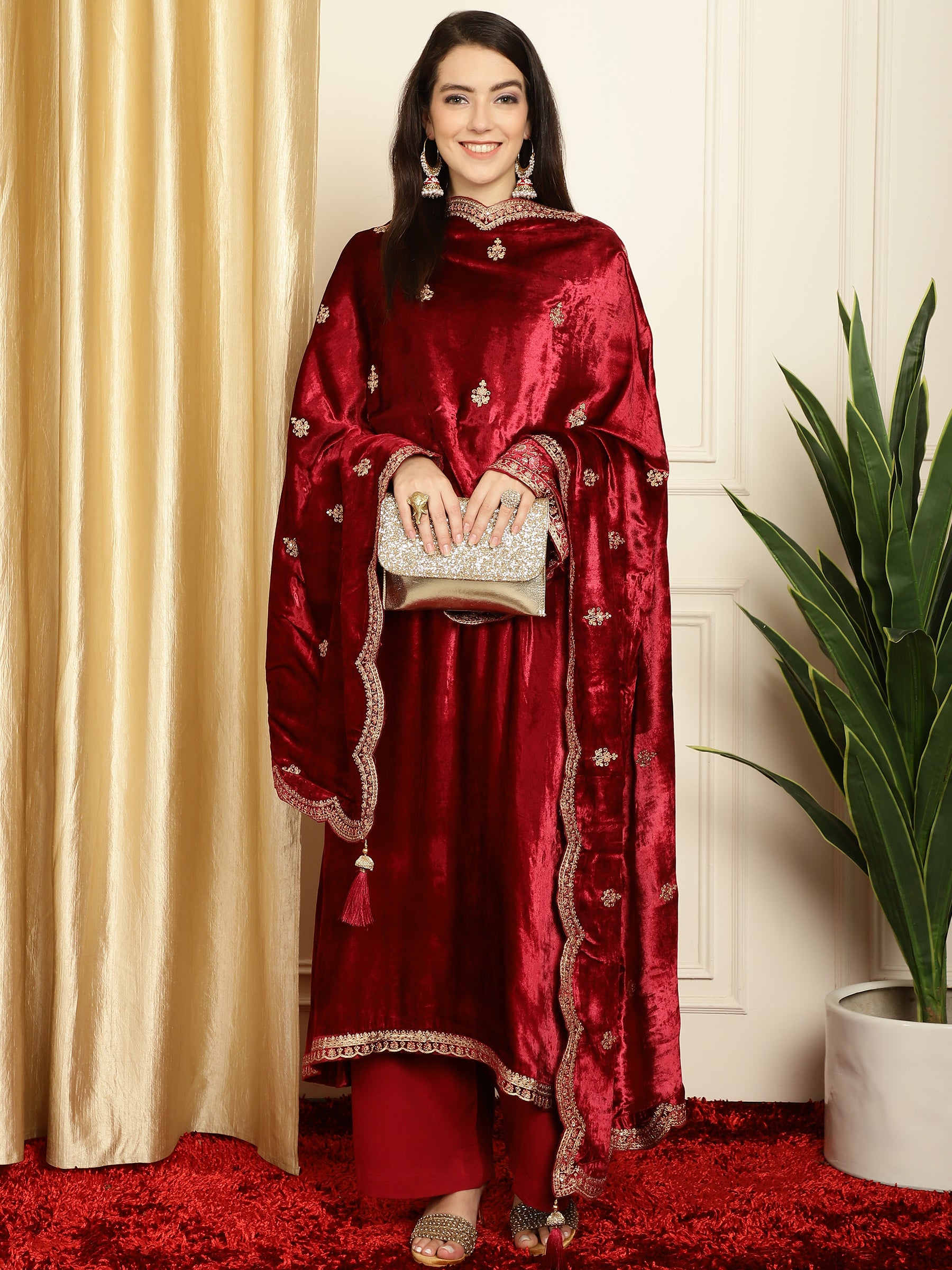 Color_Maroon