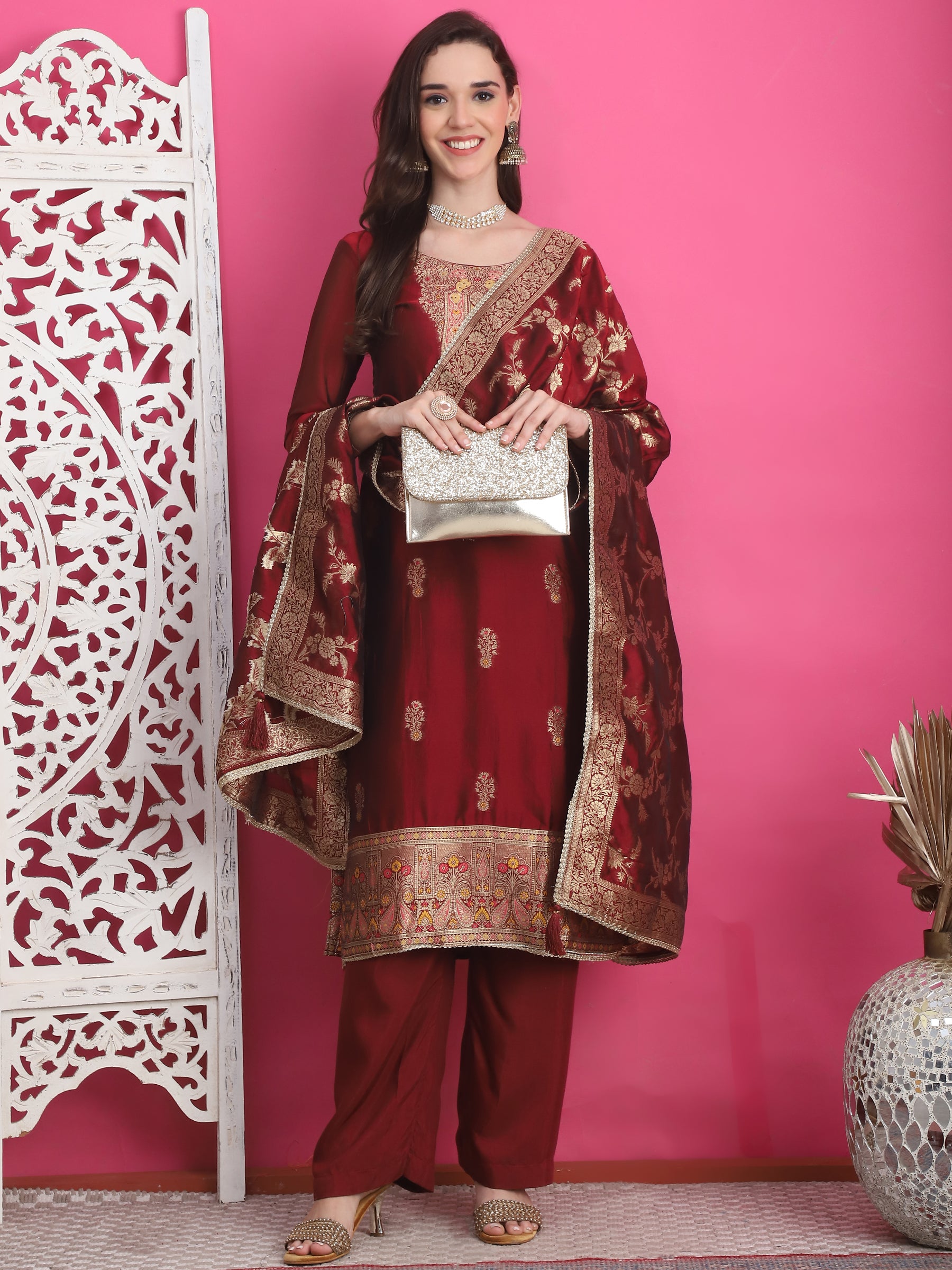Color_Maroon