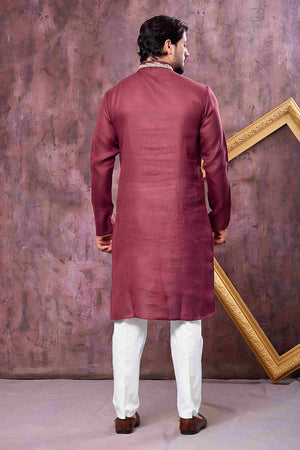 Color_Maroon