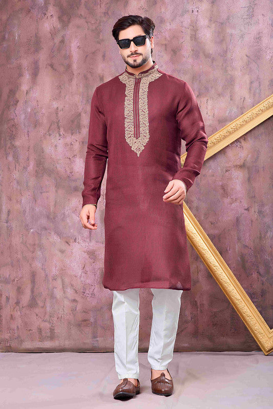 Color_Maroon