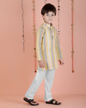 Color_Yellow