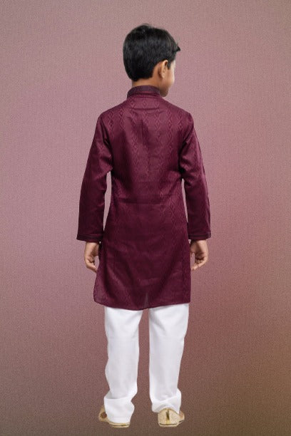 Color_Maroon