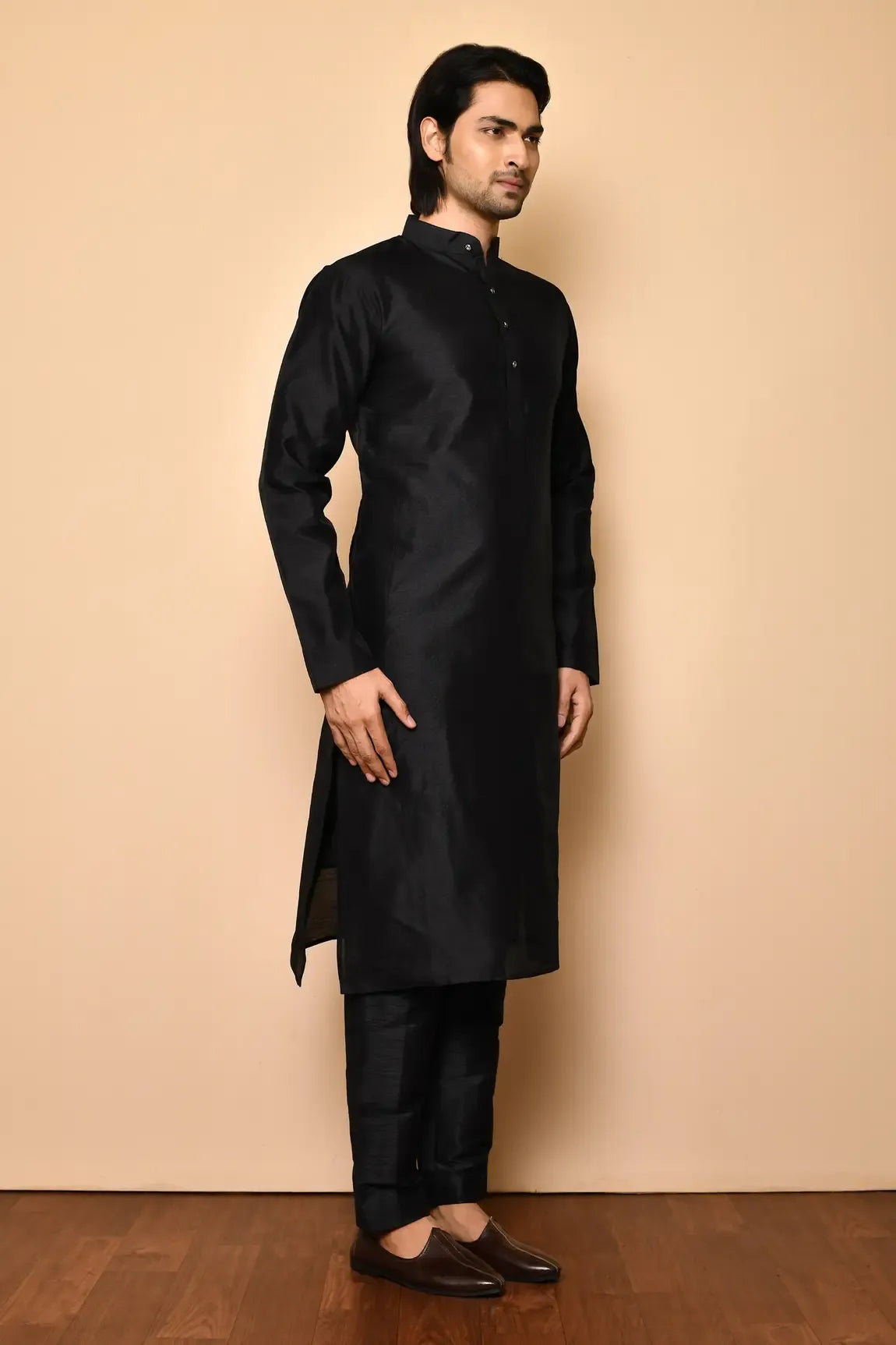 Color_Black