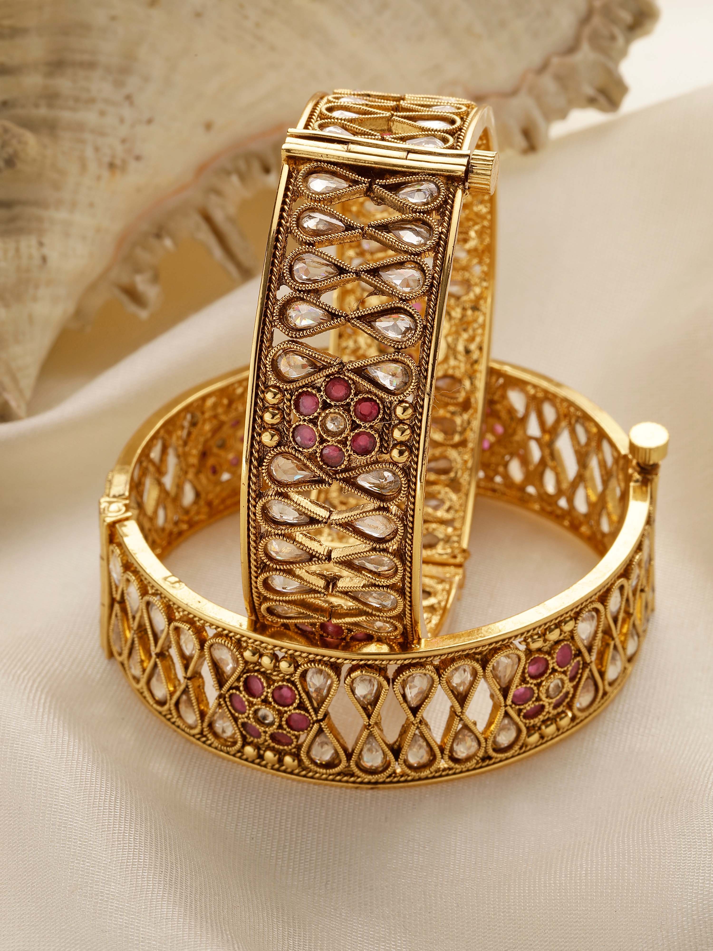 Color_Gold