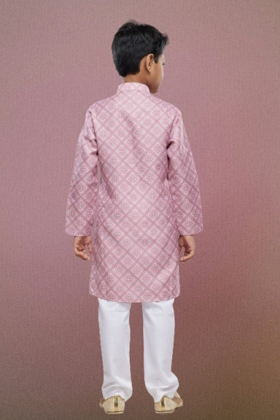 Color_Pink