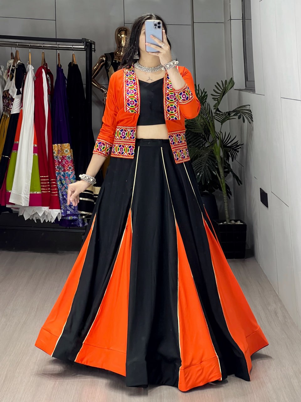 Color_Orange