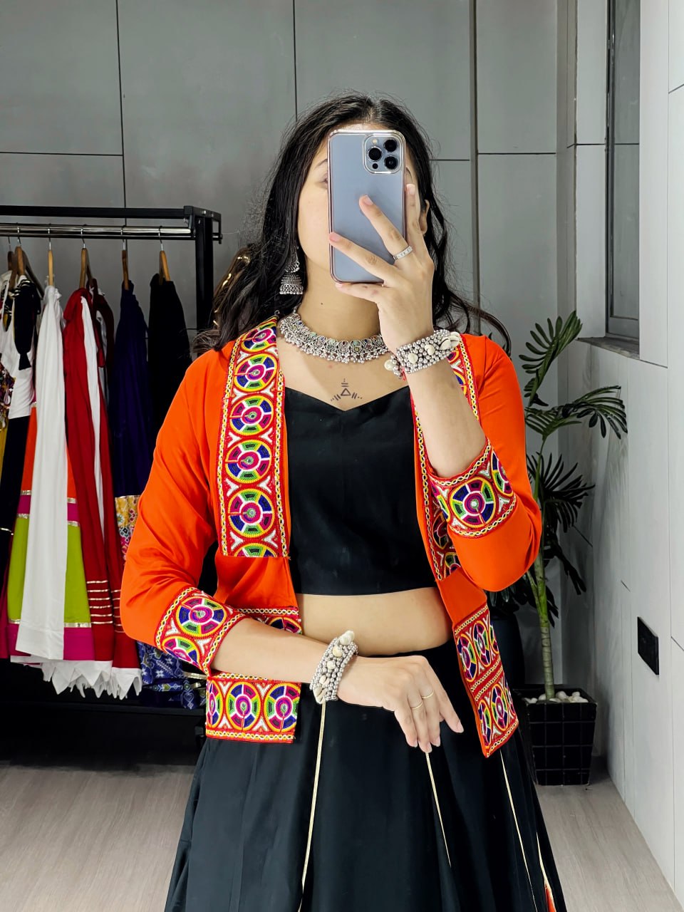 Color_Orange