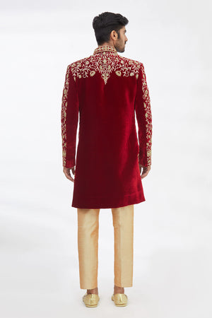 Color_Maroon