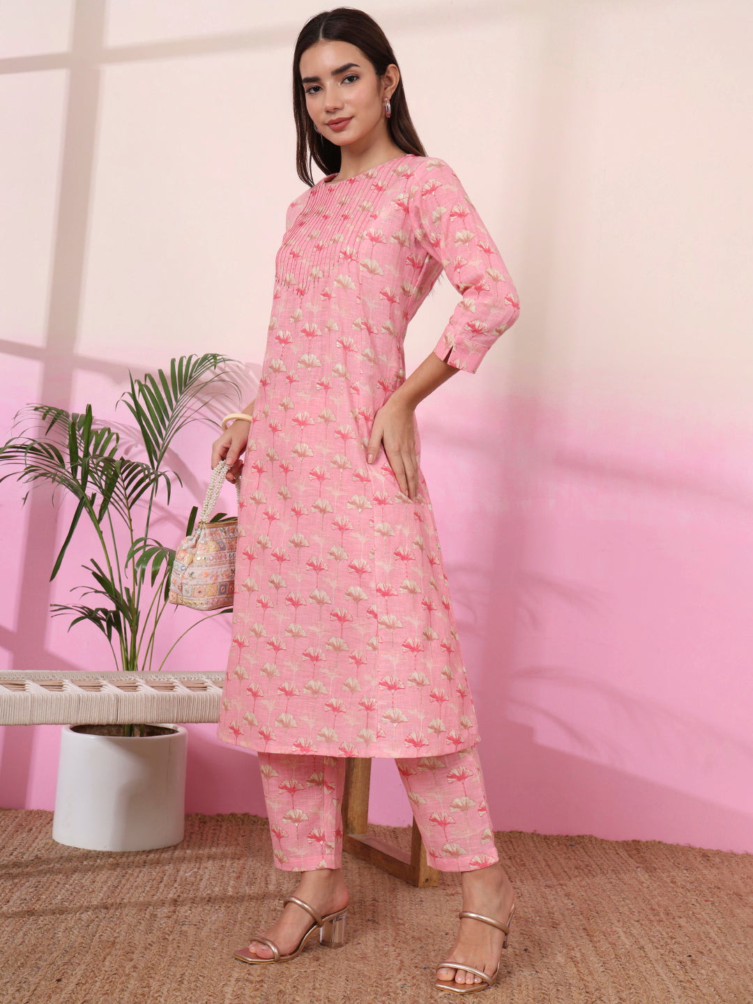 Color_Pink
