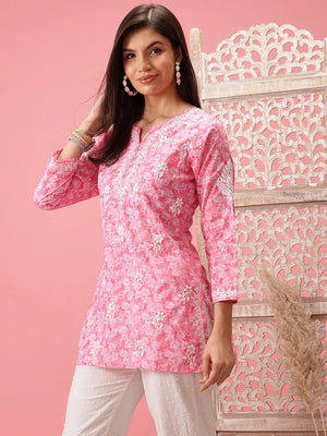 Color_Pink
