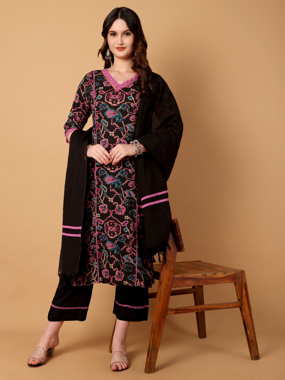 Color_Black