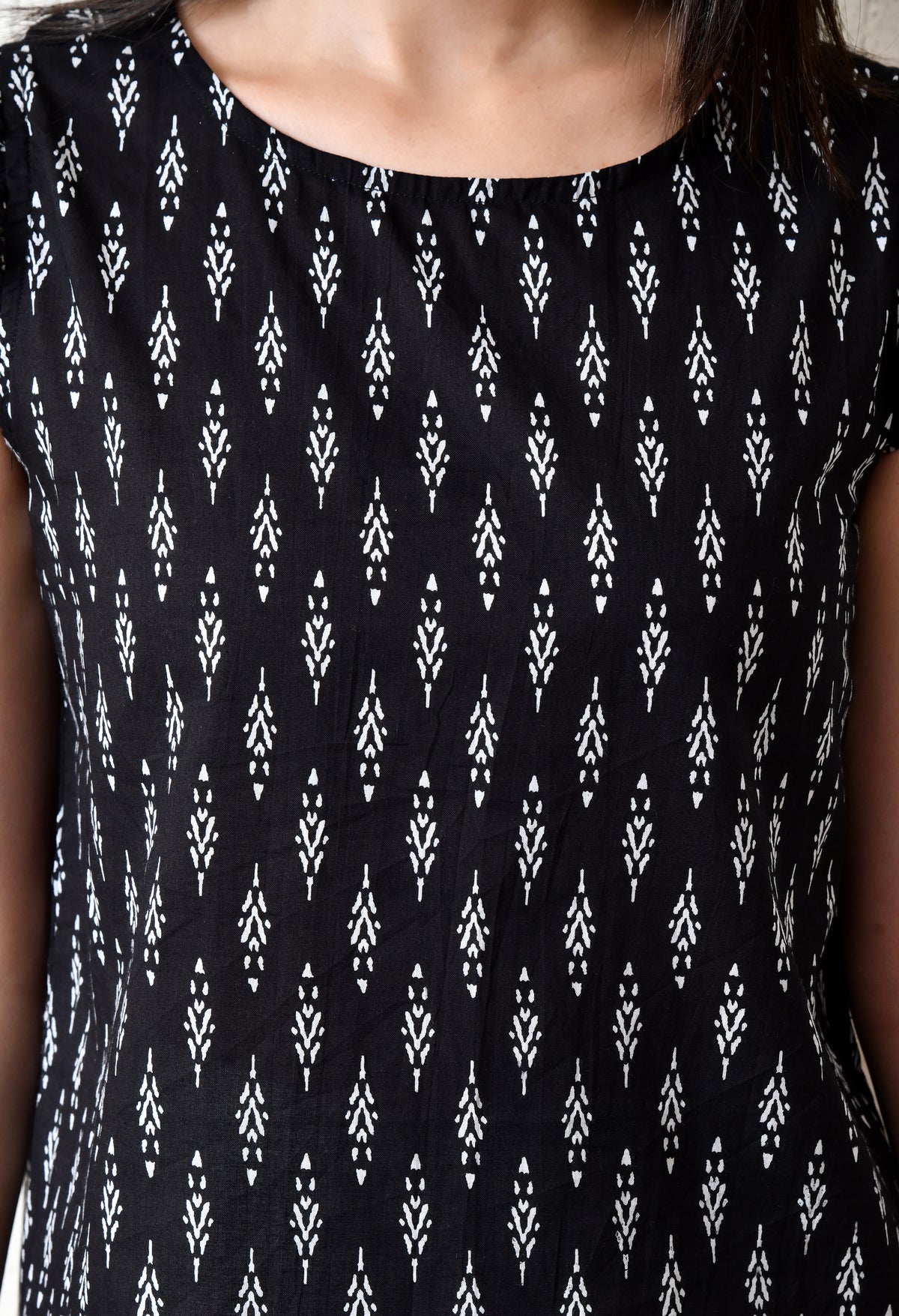 Color_Black