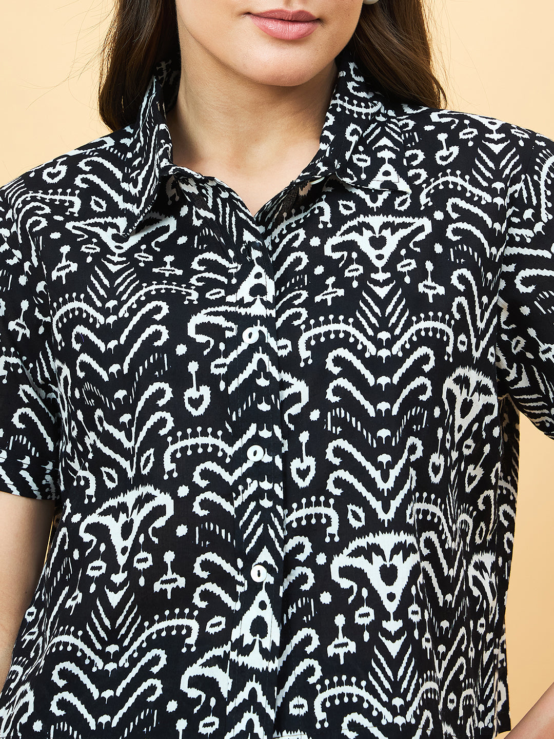 Color_Black