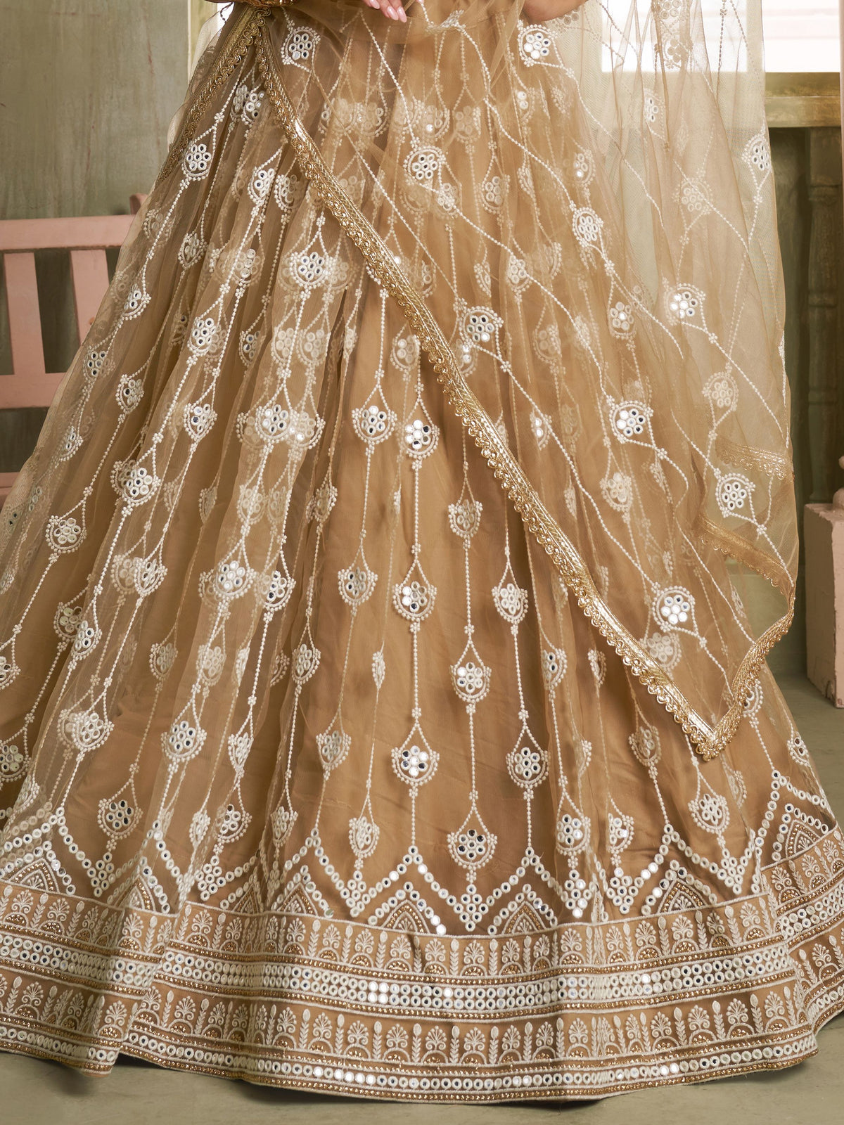 Color_Beige