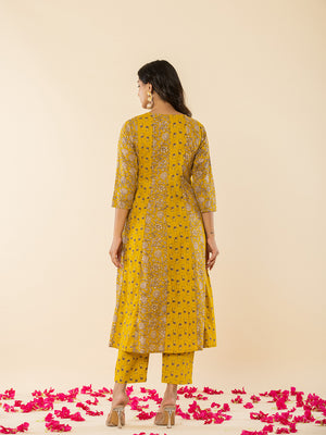 Color_Mustard