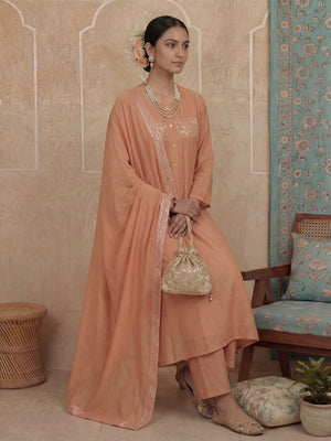 Color_Peach