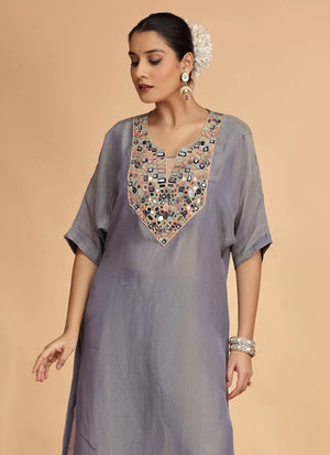 Color_Grey