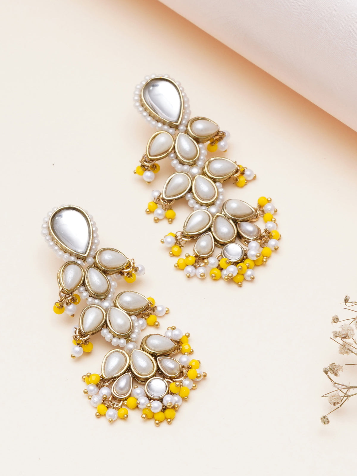 Color_Yellow