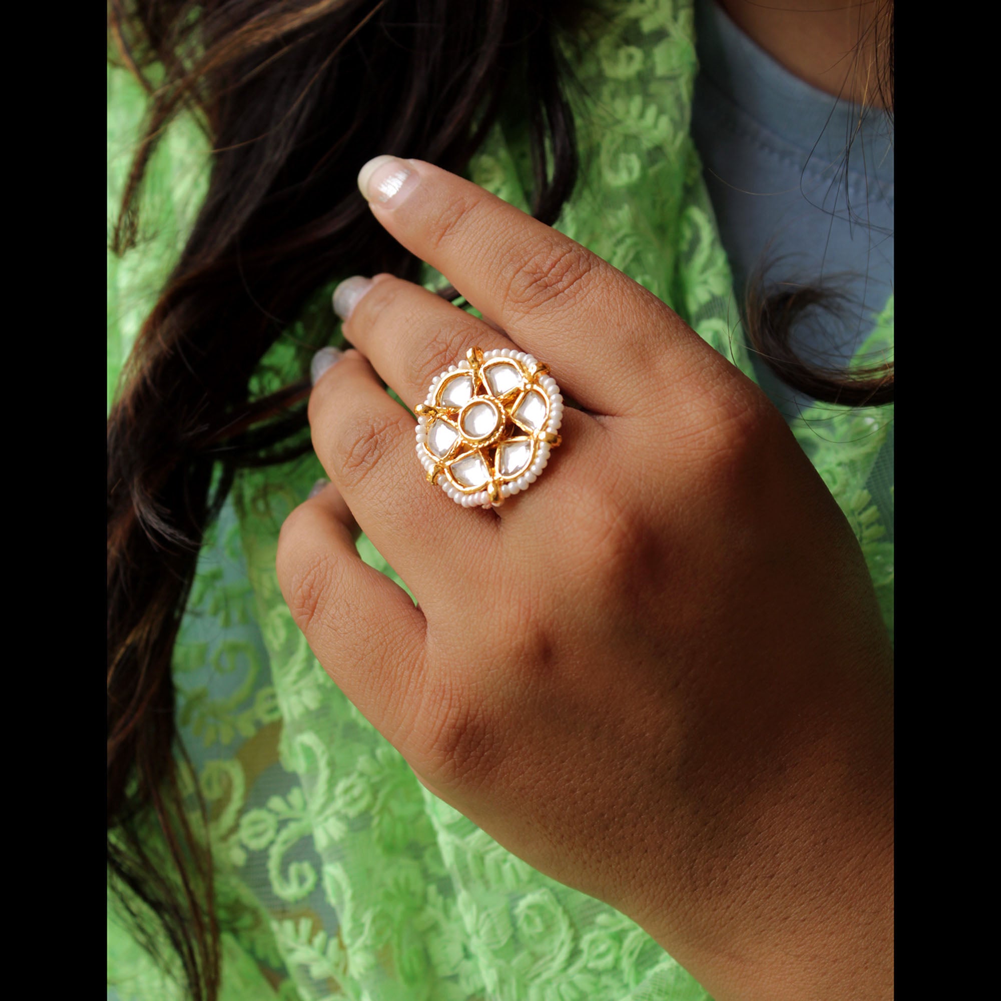 Color_Gold