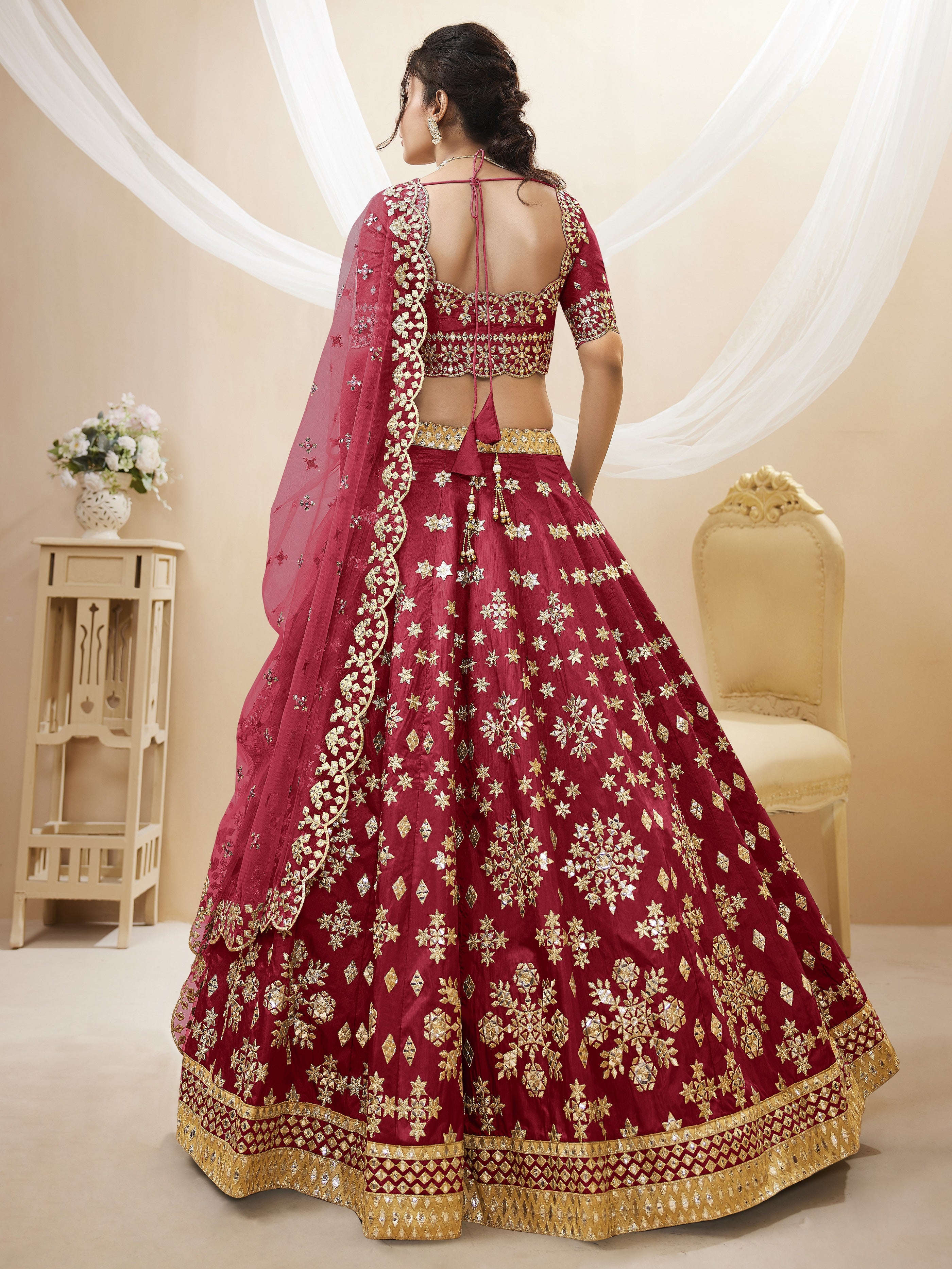 Color_Maroon