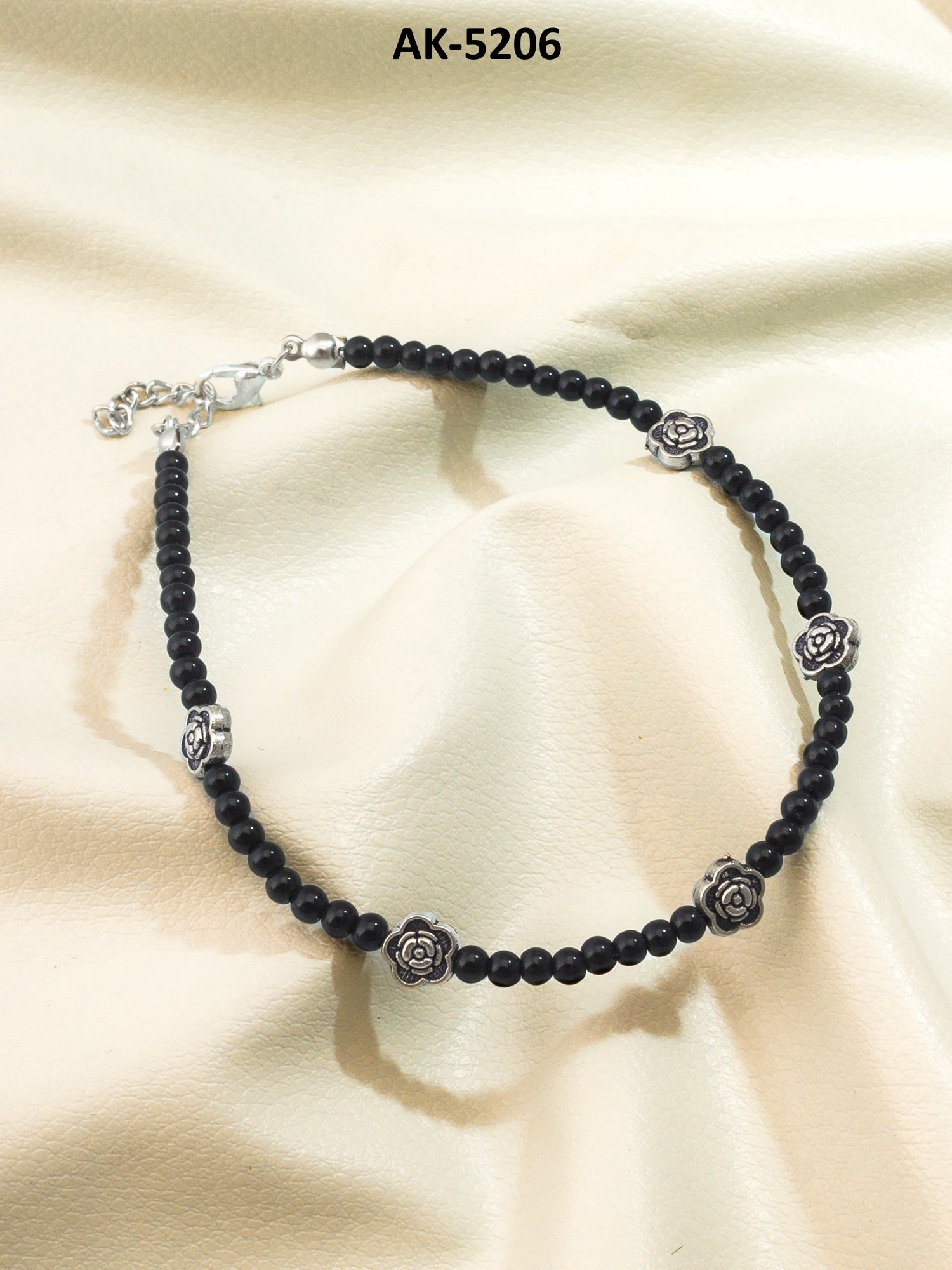 Color_Black