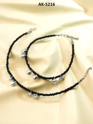 Color_Black