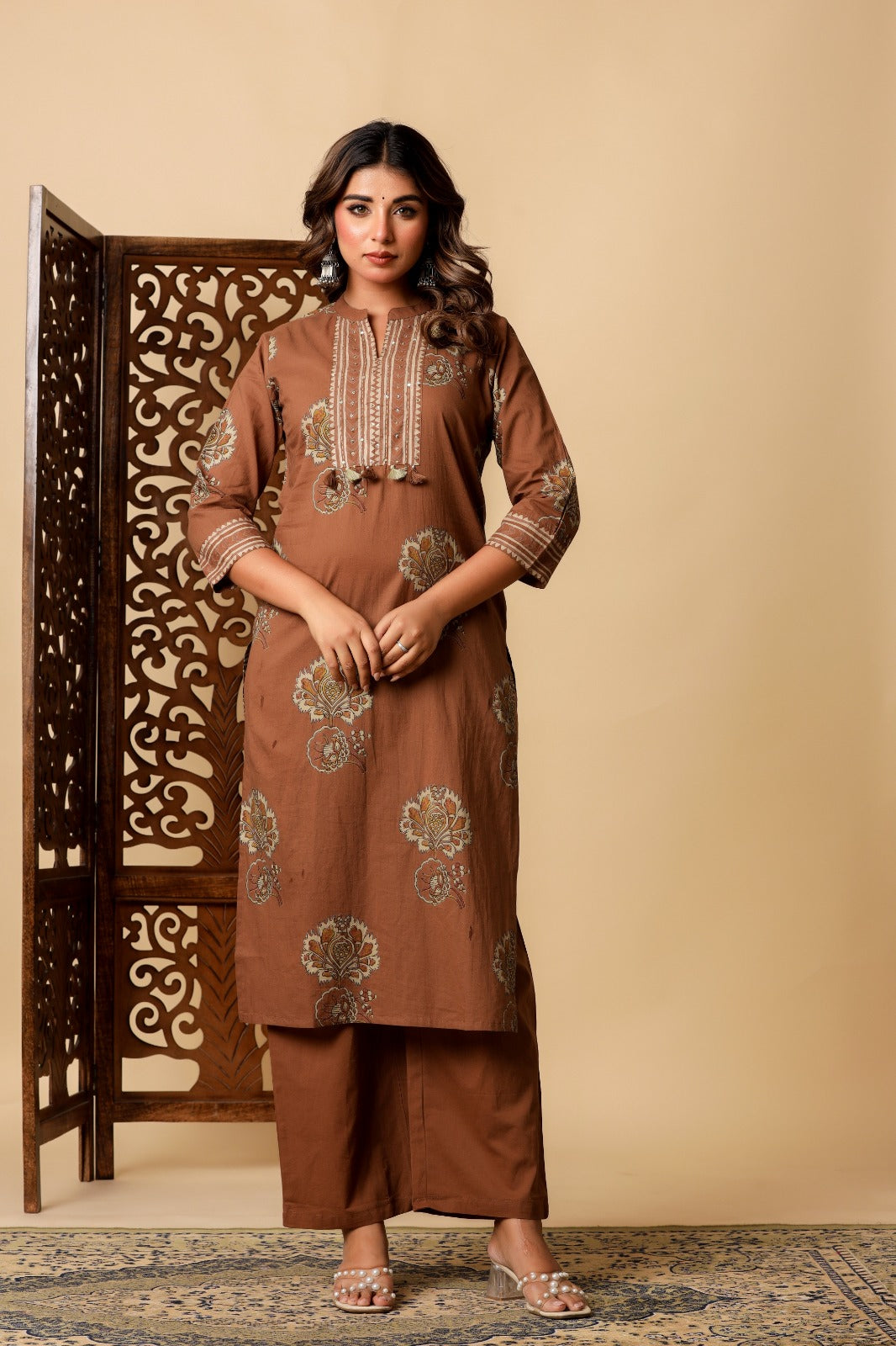 Color_Brown