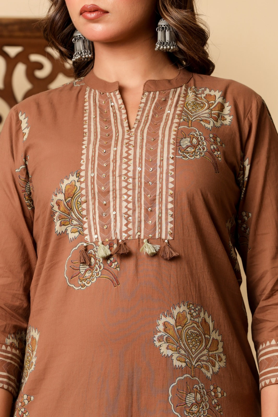 Color_Brown