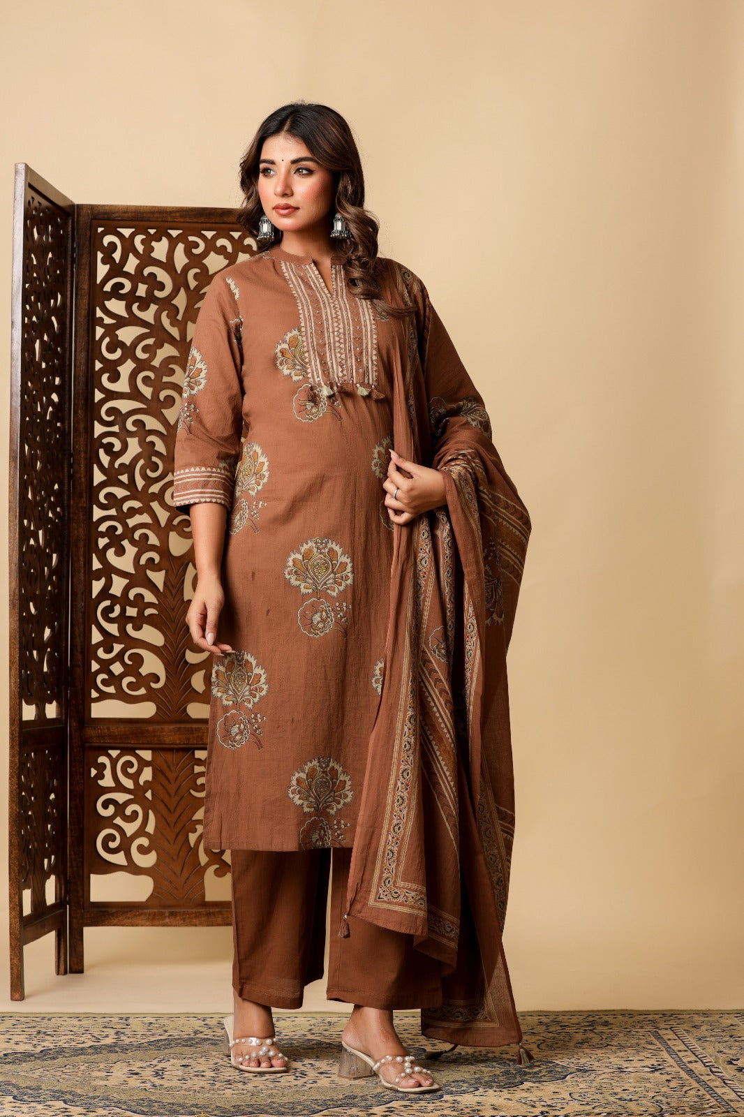 Color_Brown
