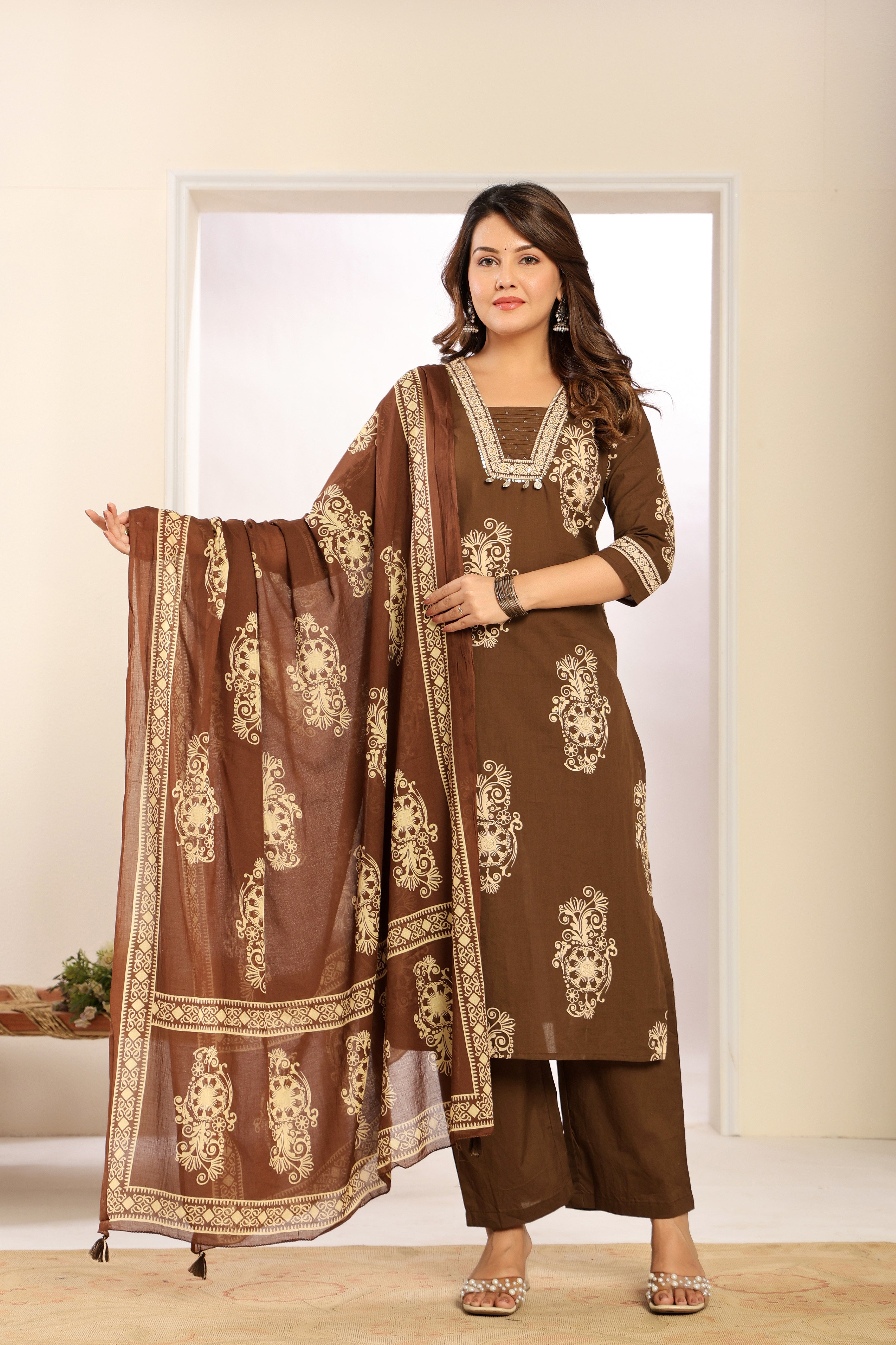 Color_Brown
