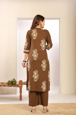 Color_Brown