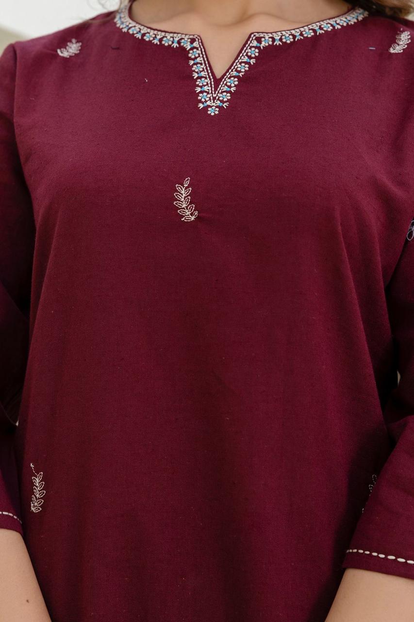 Color_Maroon
