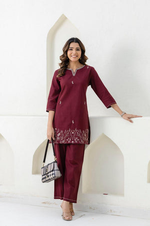 Color_Maroon