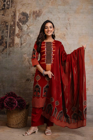 Color_Maroon