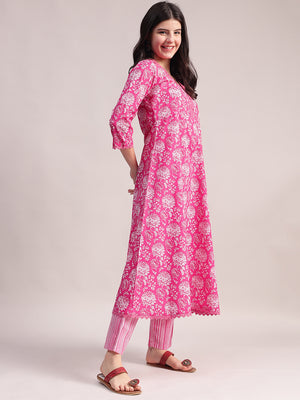 Color_Pink