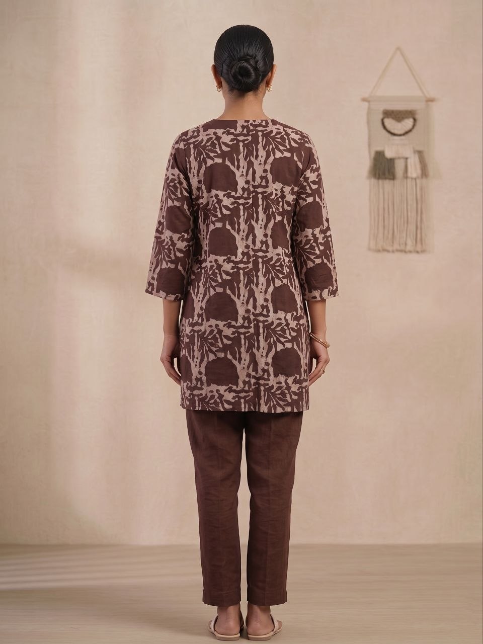 Color_Brown