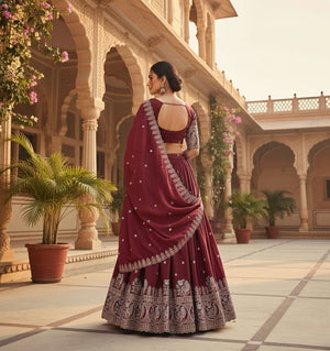 Color_maroon